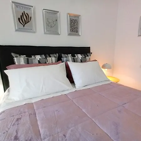 Rosy 3* 세라발레스크리비아